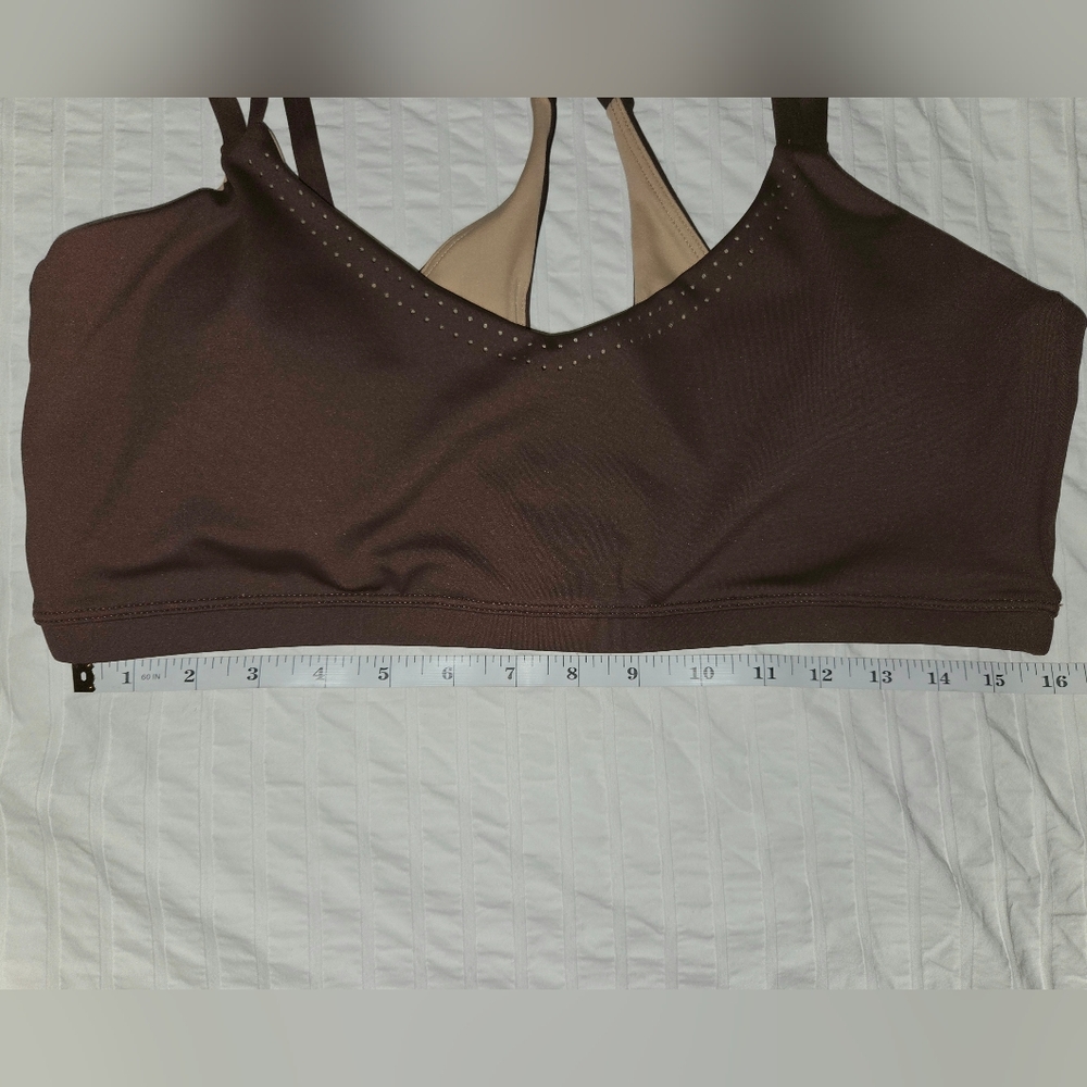 NWOT BuffBunny Airbrush Laser Cut Sports Bra - Picture 6 of 6